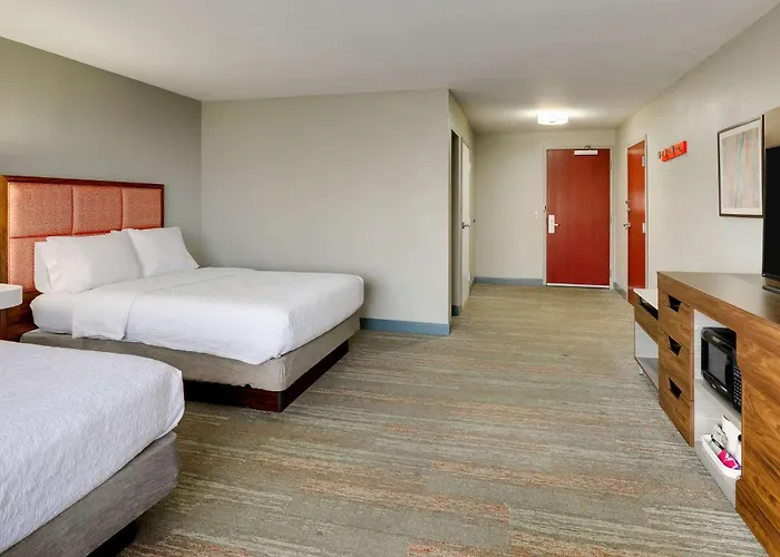 Hotel Hampton & St. Louis - Edwardsville